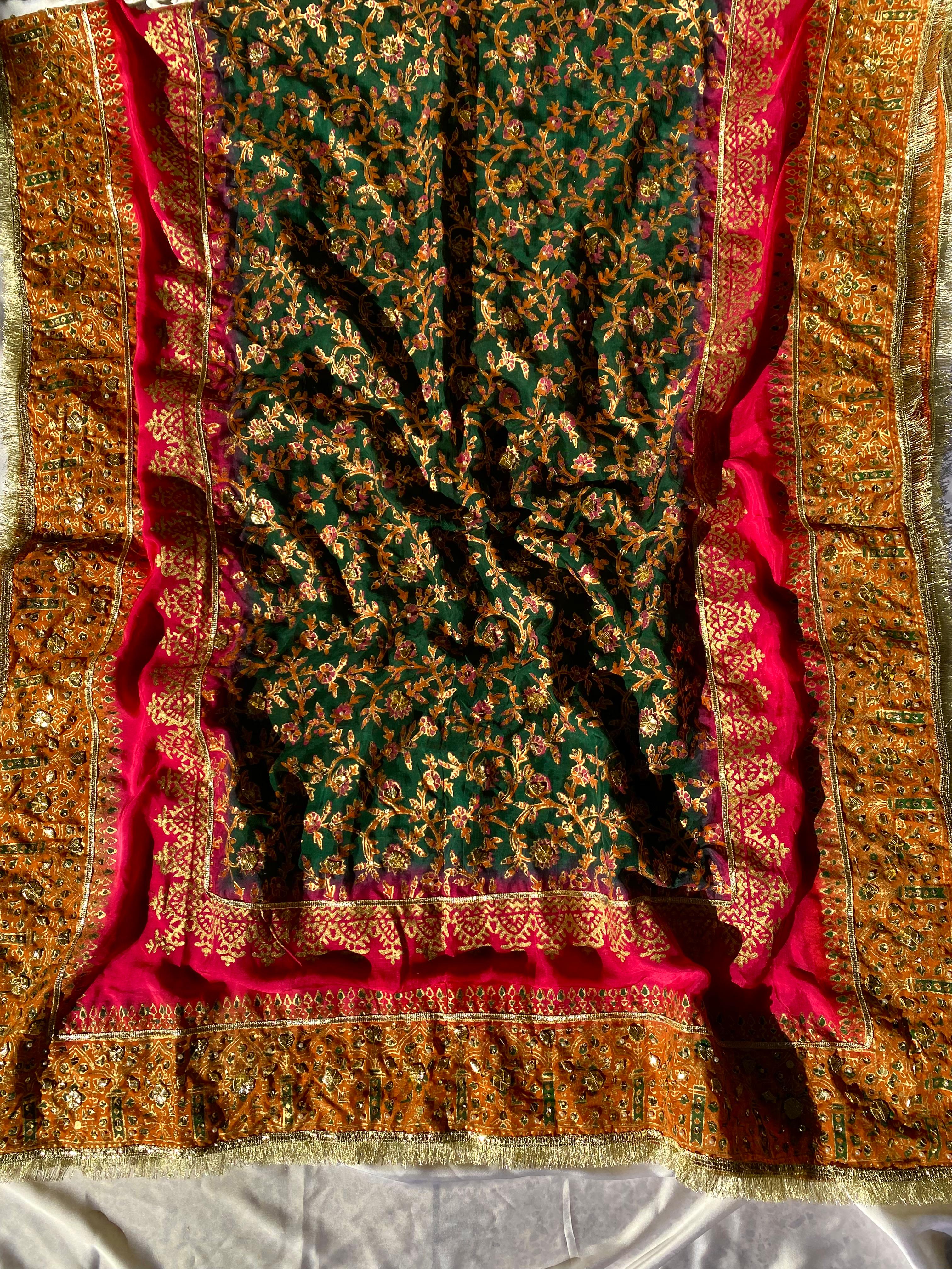 Mehru Baagh - Handcrafted Raw Silk Set