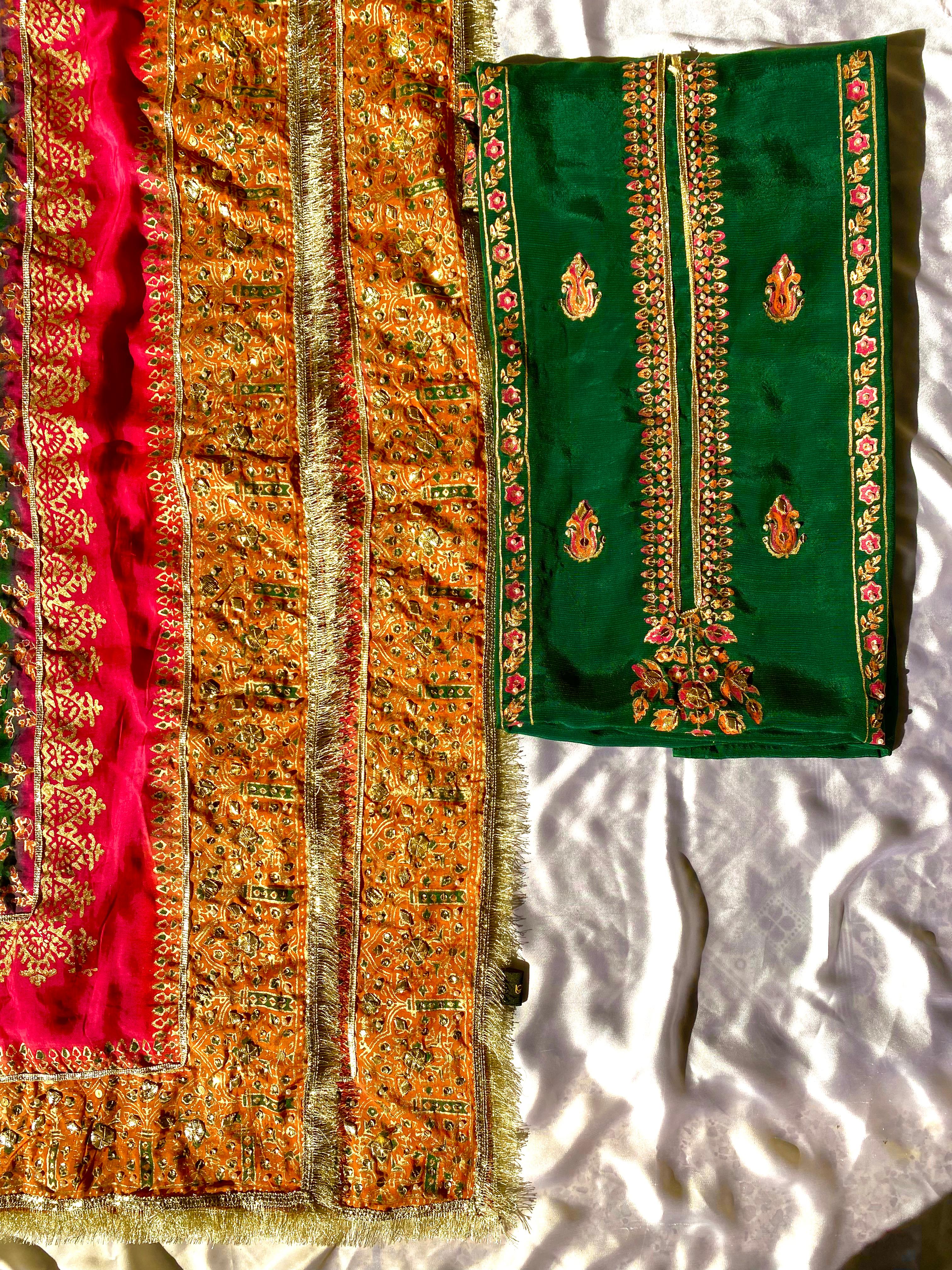 Mehru Baagh - Handcrafted Raw Silk Set